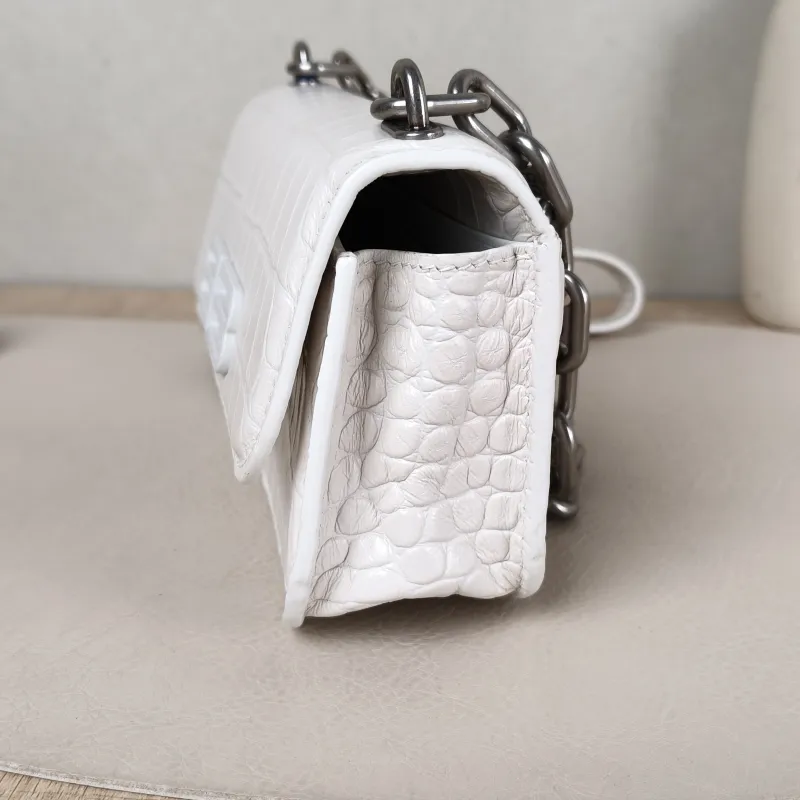 BALENCIAGA Crossbody Bag GOSSIP xs Chain Bag White Calfskin XS 19 × 7 × 10 cm — detail view 2 of 11