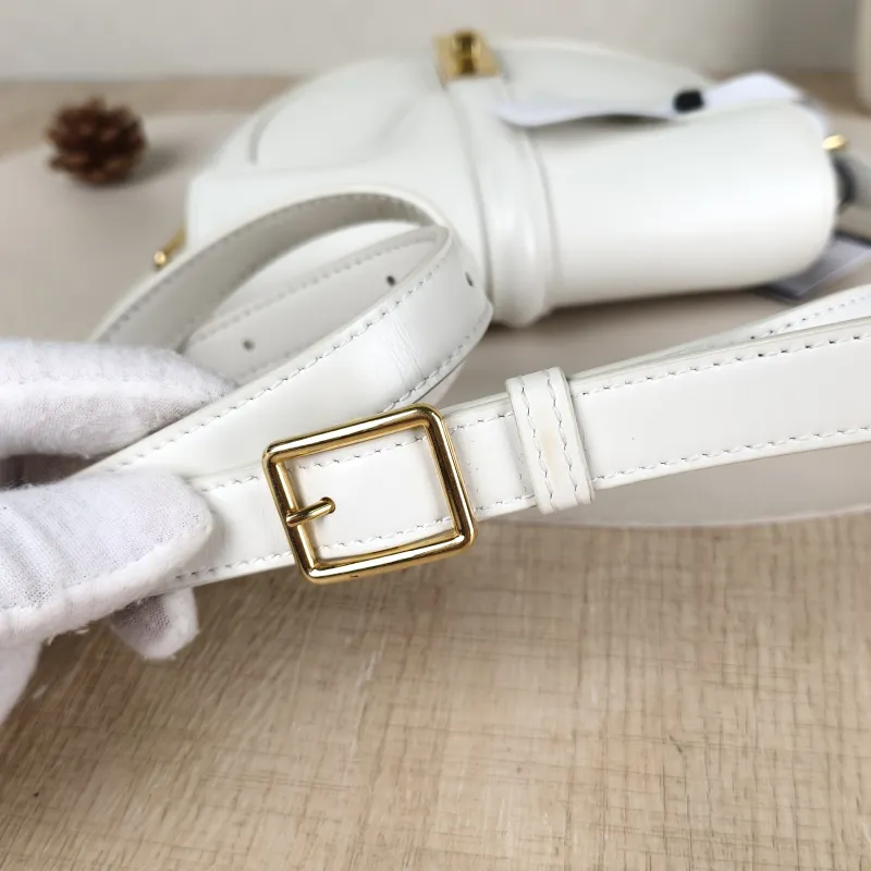 CELINE Crossbody Bag Besace 16 White Calfskin Small19 × 6 × 17 cm — detail view 8 of 11