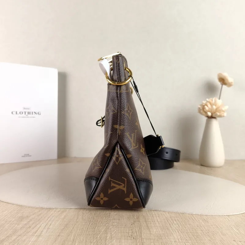 Louis Vuitton Crossbody Bag Monogram PVC Small 24 × 8 × 22 cm — detail view 6 of 11