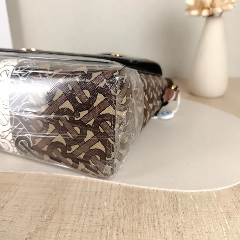BURBERRY Crossbody Bag note Messenger Bag Colorblock PVC One Size 25 × 8 × 18 cm — detail view 1 of 12