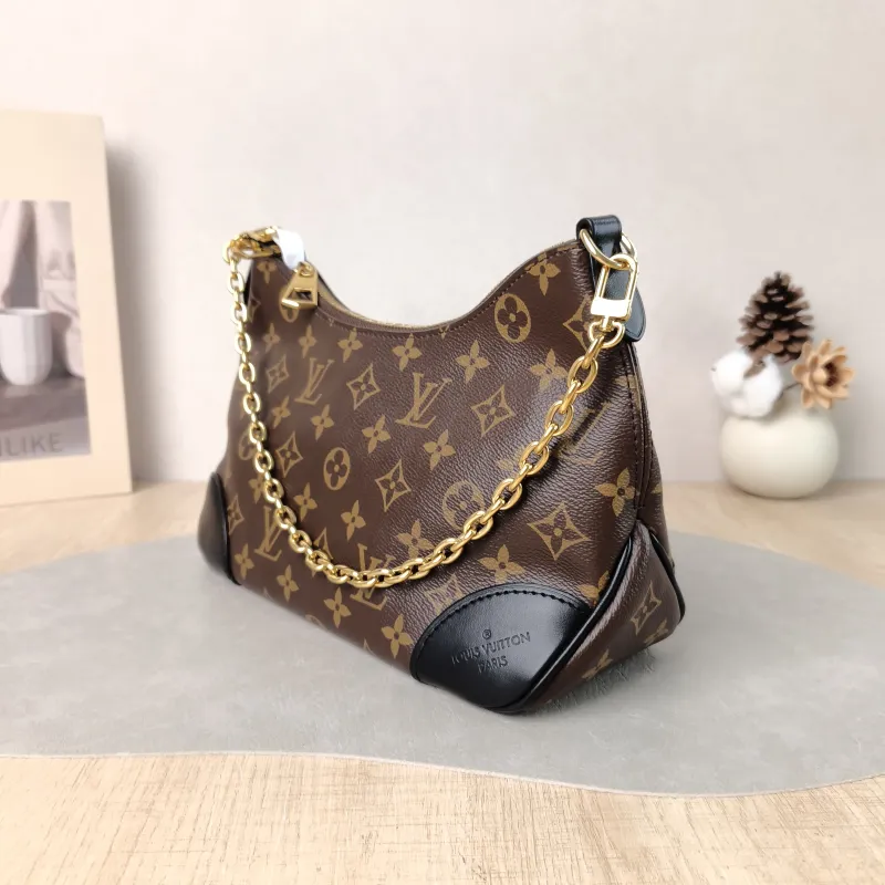 Louis Vuitton Crossbody Bag Boulogne PVC Small 26 × 9.5 × 16 cm — cover view 6 of 6