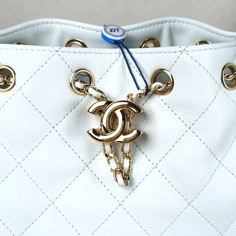 Chanel Crossbody Bag 25Bag Green Grained Calfskin Mini 22 × 12.5 × 20 cm — detail view 5 of 12