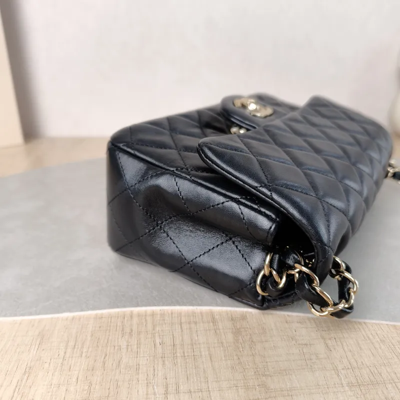 Chanel Crossbody Bag Classic Flap Large Mini CF Mini Black SL ambskin mini 20 × 6 × 12 cm — detail view 11 of 12