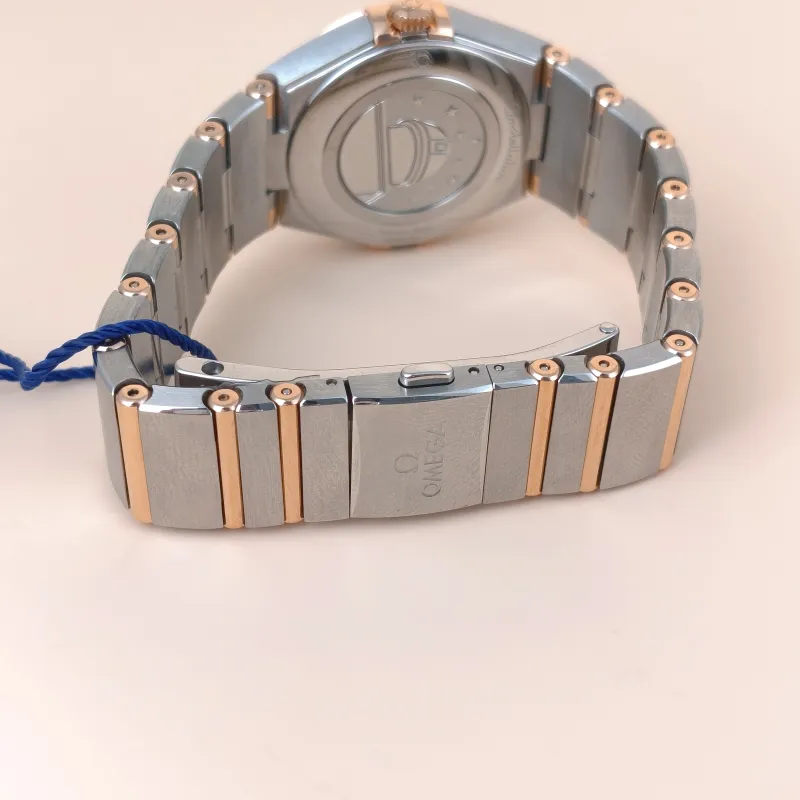 OMEGA Watch Watch Silver One Size28 — cover view 2 of 11