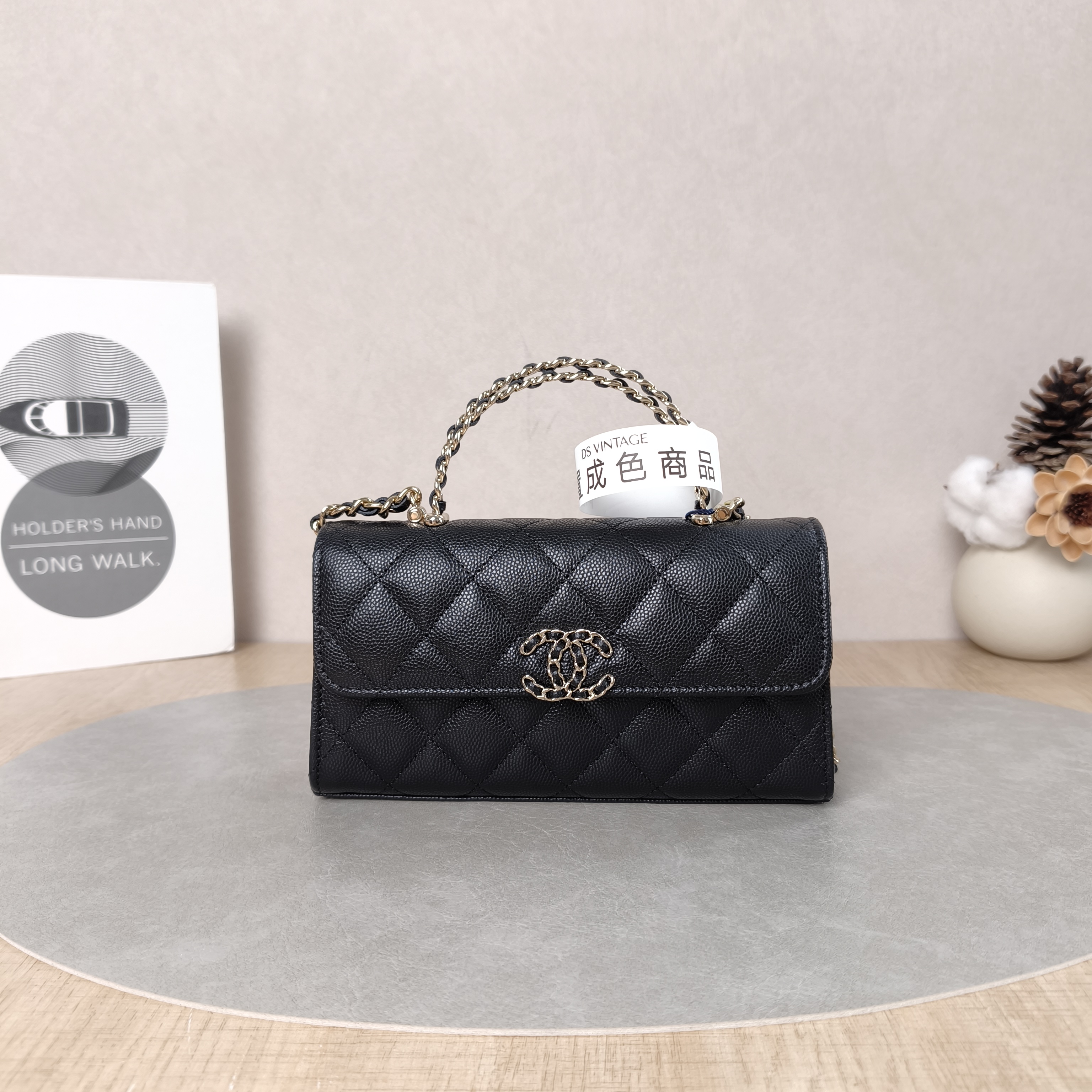 Chanel Crossbody Bag kelly Black Grained Calfskin18 × 4.5 × 10 cm