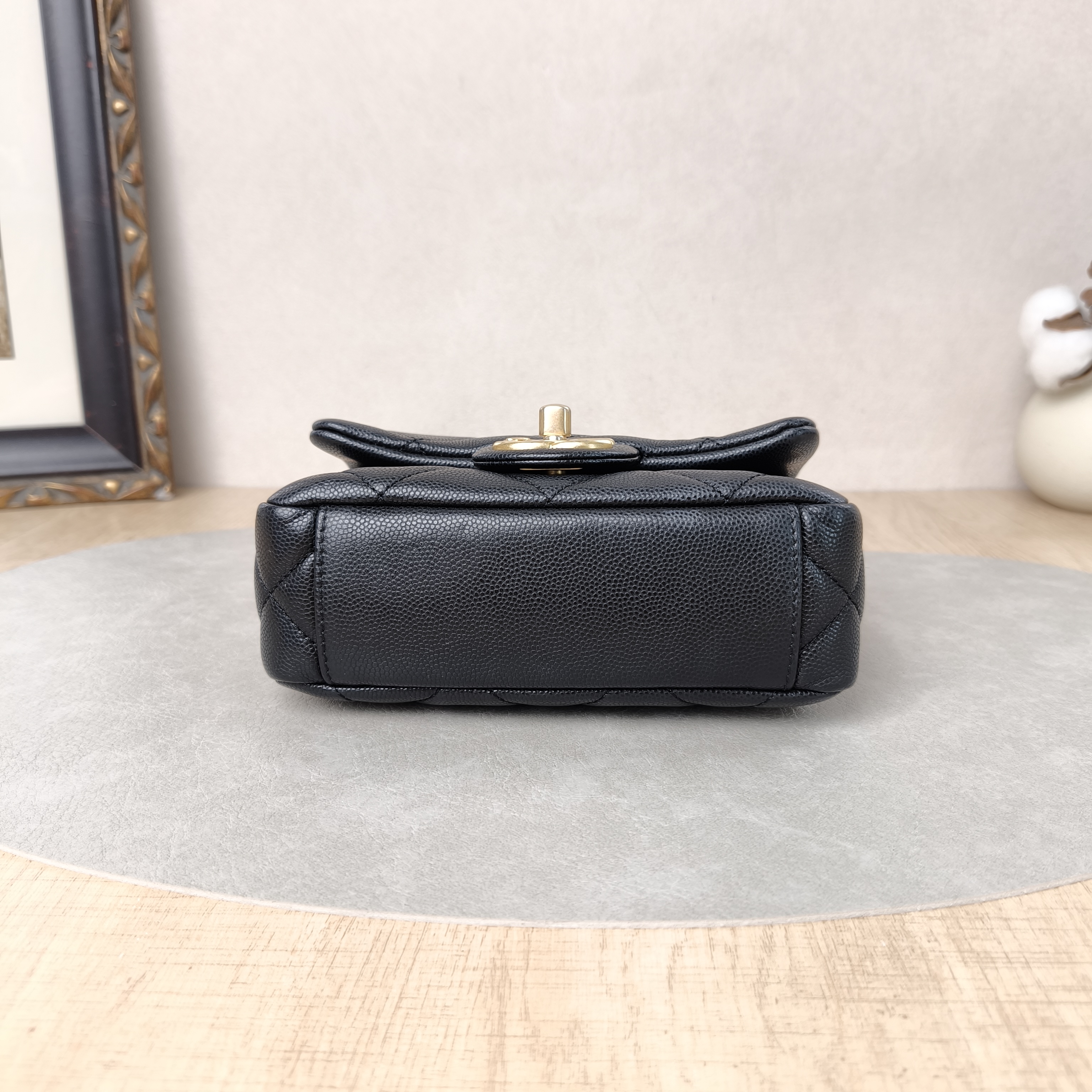 Chanel Crossbody Bag Classic Flap Mini CF Mini Grained Calfskinmini17 × 8 × 13.5 cm — cover view 2 of 6