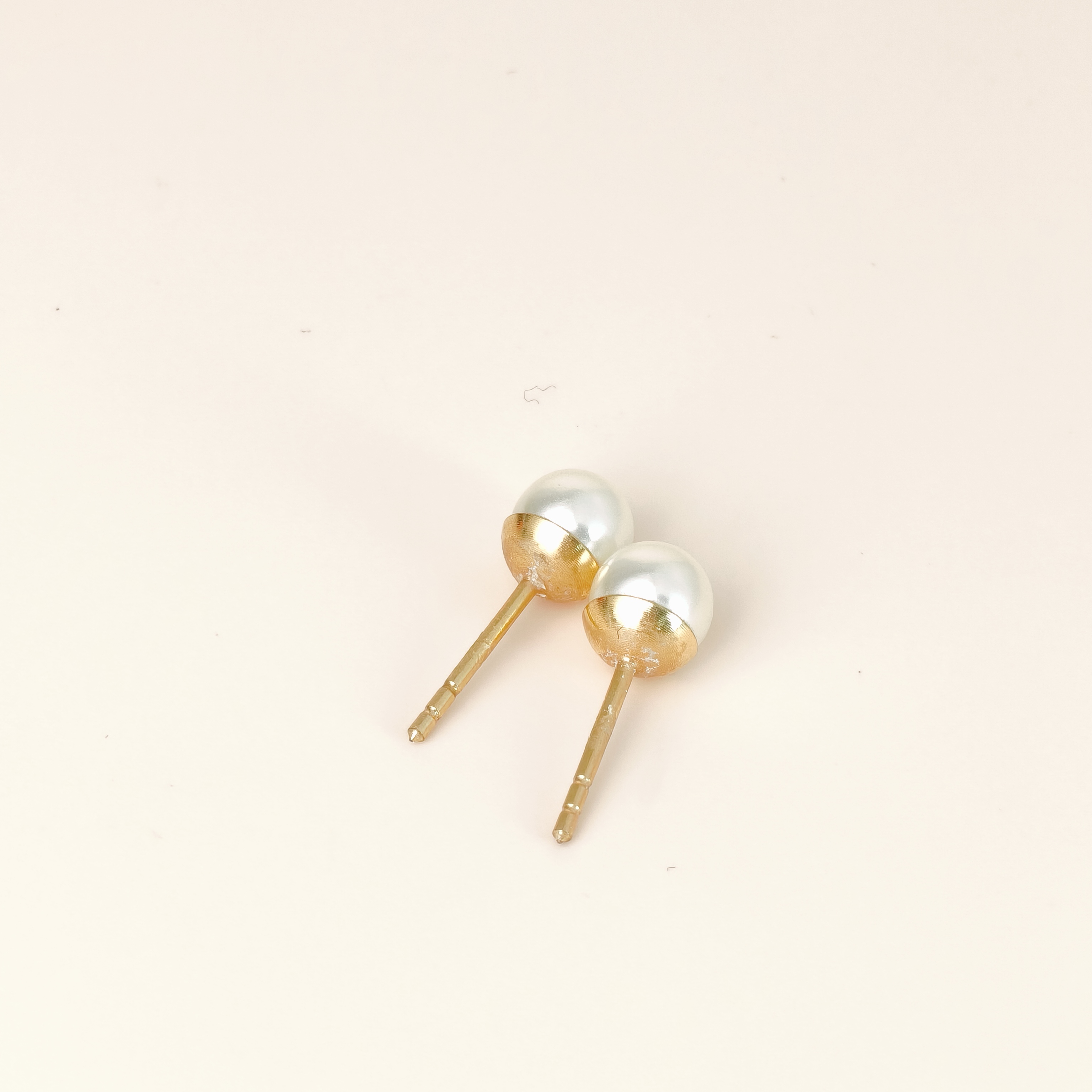 DIOR Earrings Pearl Gold Pearl One Size โ cover view 6 of 9