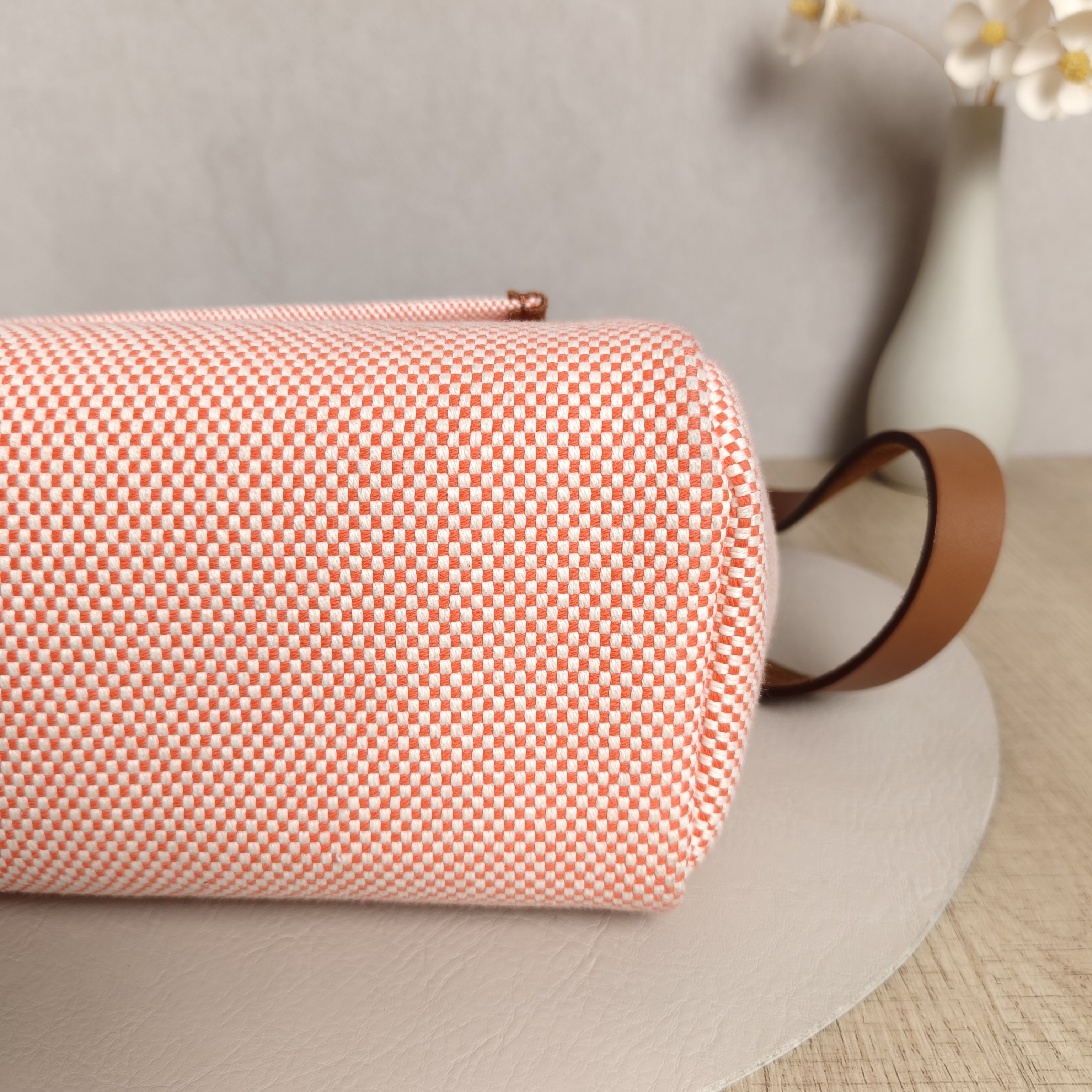Hermès Shoulder Bag Herbag 31Pink · White Canvas Medium31 × 10 × 25 cm — cover view 12 of 12