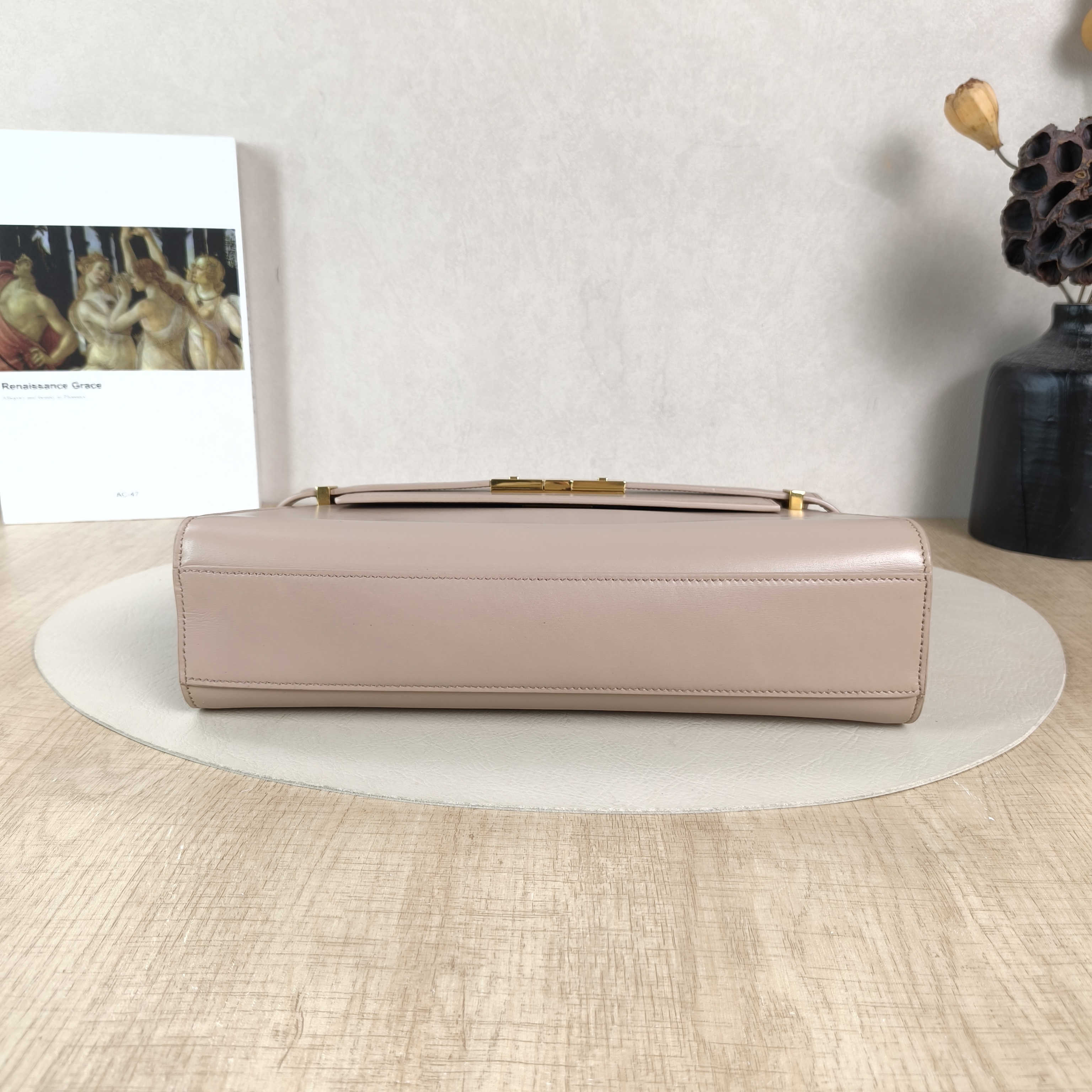 SAINT LAURENT Shoulder Bag MANHATTAN Pink Calfskin Medium29 × 7.5 × 20 cm — cover view 2 of 6