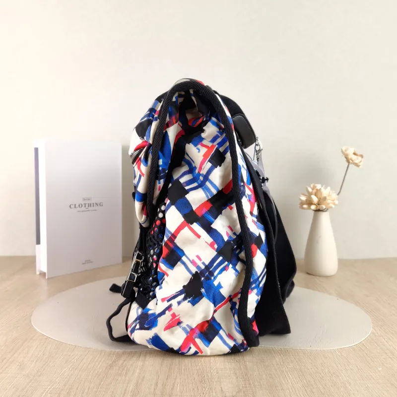 Chanel Backpack Backpack Colorblock Nylon One Size 30 × 15 × 35 cm 22 — detail view 1 of 14