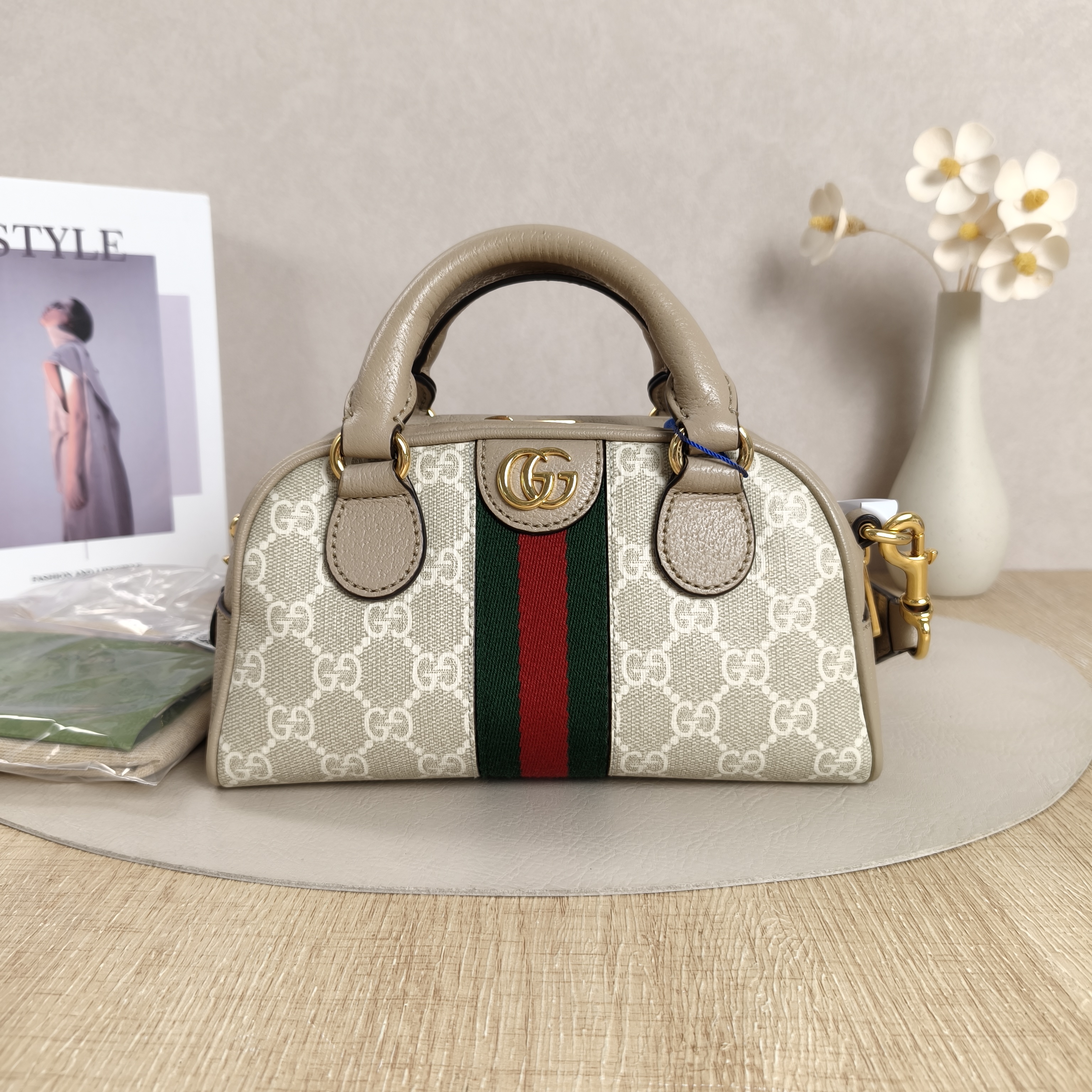 GUCCI Crossbody Bag Ophidia GG Crossbody Bag PV Cmini21 × 10 × 12 cm — cover view 5 of 11