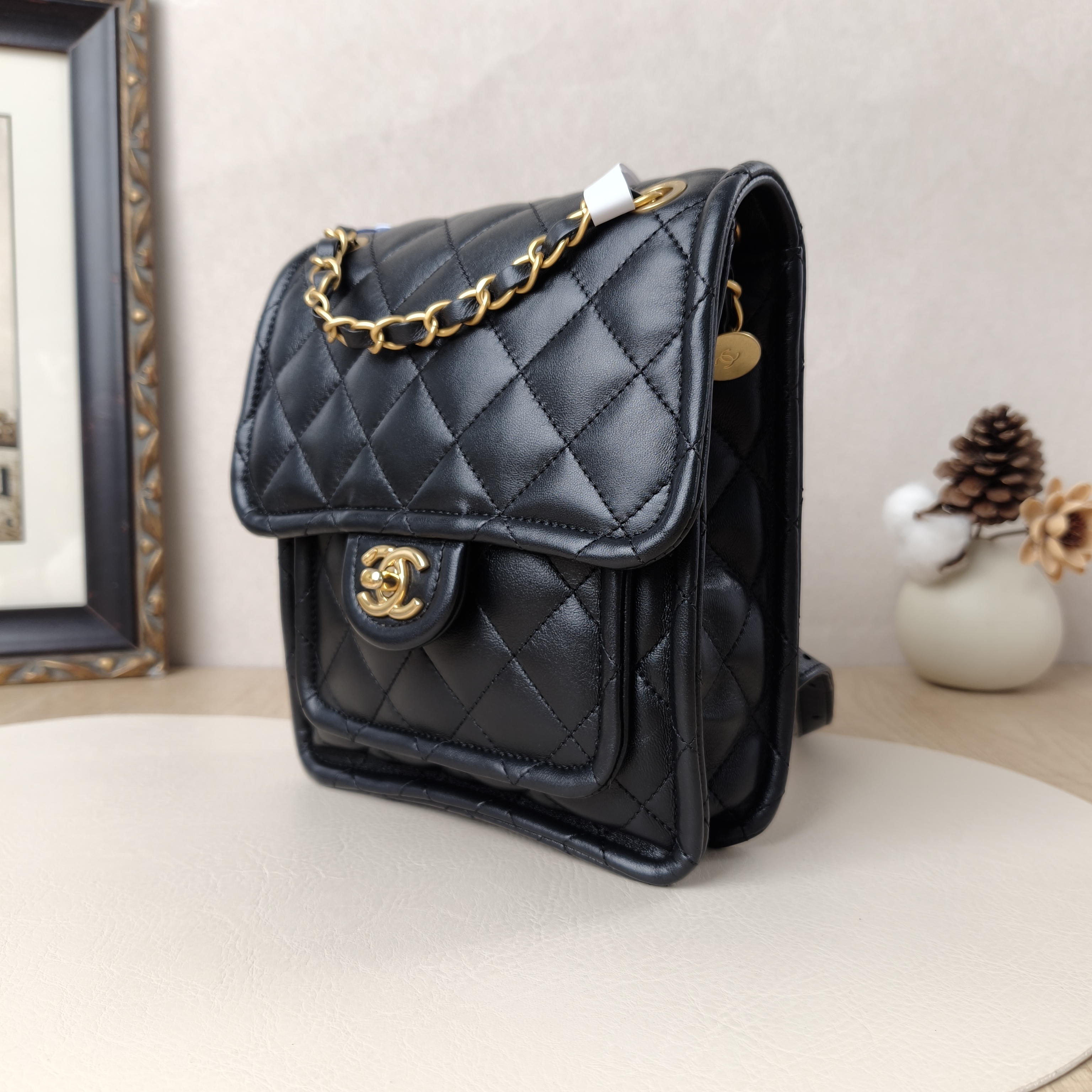 Chanel Backpack Backpack Black Lambskin One Size18 × 5 × 22 cm — cover view 8 of 10