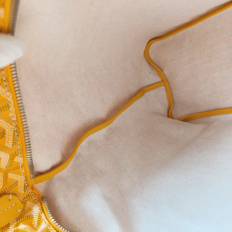 GOYARD Shoulder Bag Boheme Hobo​ Yellow PVC Small 43 × 14 × 27 cm — detail view 1 of 12