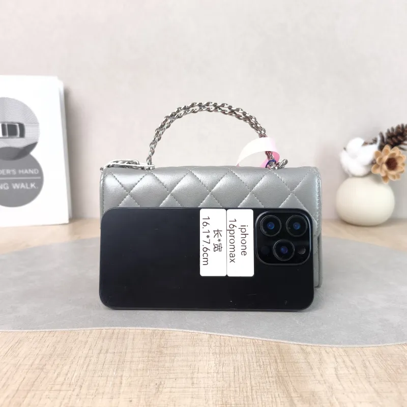 Chanel Crossbody Bag kelly Silver Waxed Leather One Size 18 × 4.5 × 10 cm — cover view 4 of 5