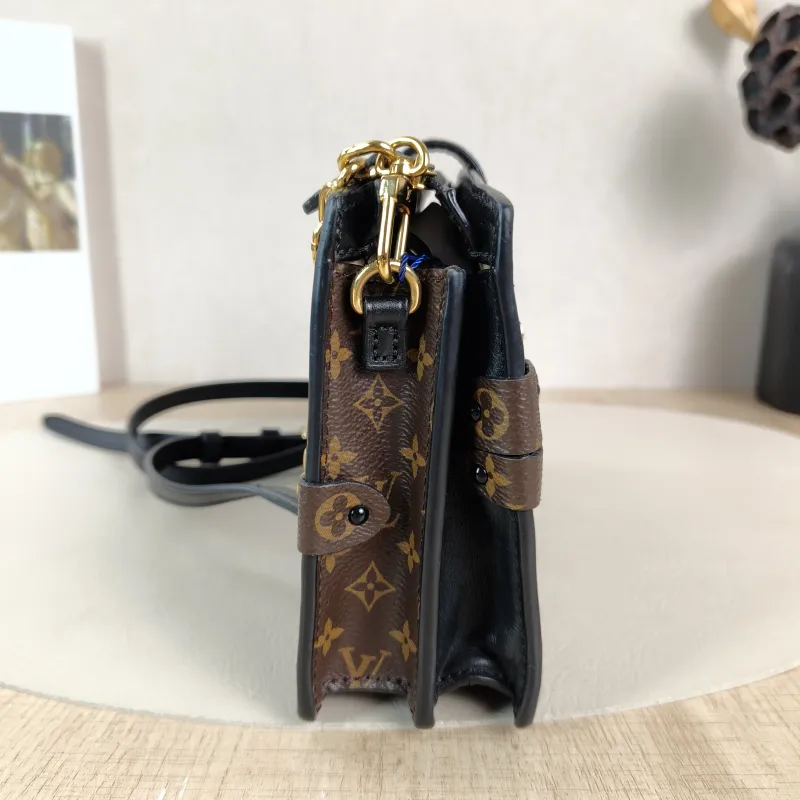 Louis Vuitton Crossbody Bag Trunk Clutch Box Monogram PV Cmini20 × 5.5 × 12 cm — detail view 12 of 12