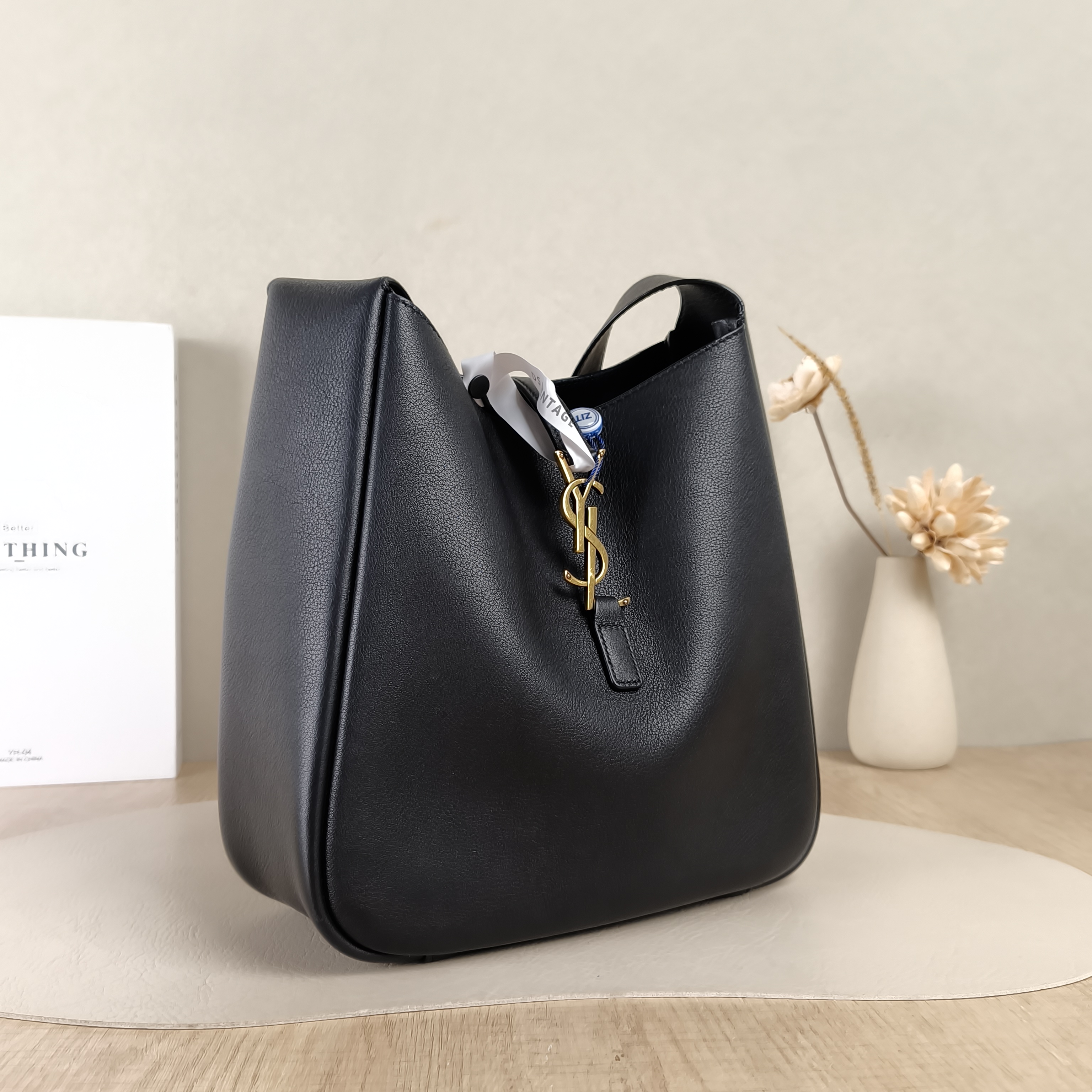 SAINT LAURENT Shoulder Bag LE 5 À 7 Hobo Black Calfskin Small22 × 8.5 × 23 cm — cover view 3 of 6