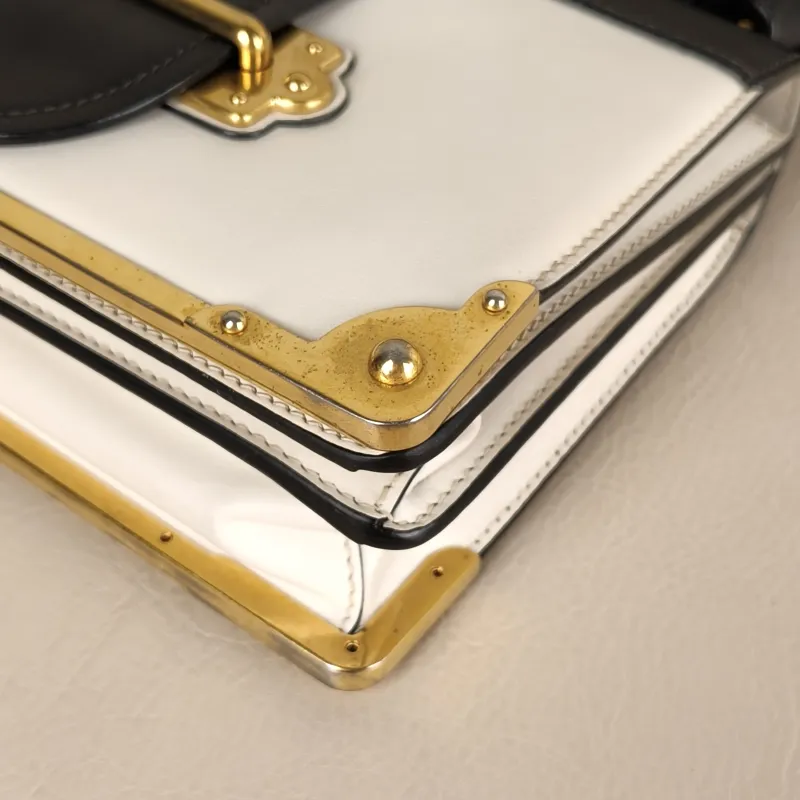 PRADA Shoulder Bag Cahier Box White Calfskin 20 × 9 × 14.5 cm — detail view 10 of 12