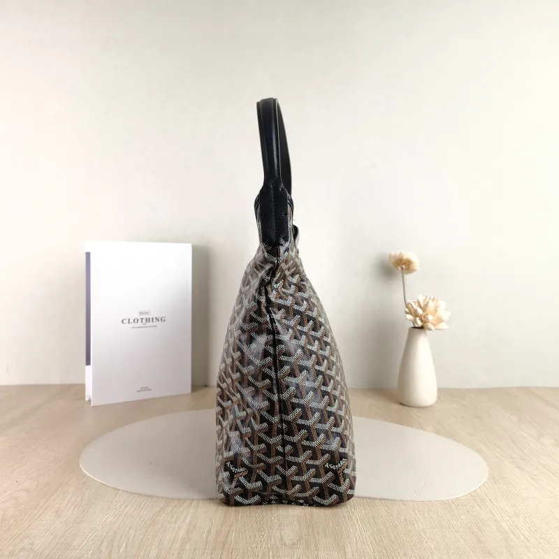 GOYARD Shoulder Bag Boheme Hobo​ Black ine Canvas Small 43 × 14 × 27 cm — detail view 2 of 10