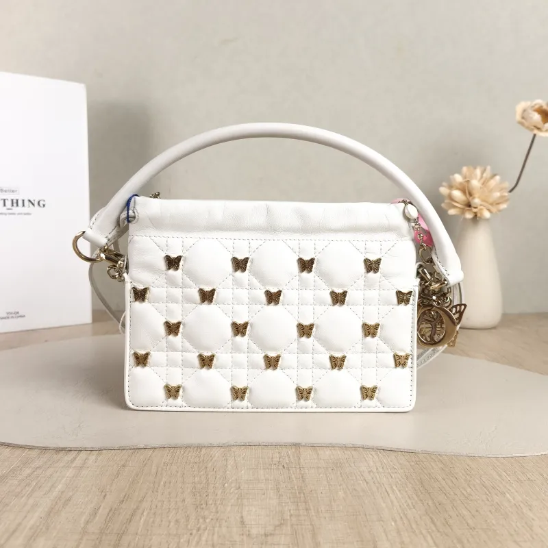 DIOR Crossbody Bag Lady Milly Chain Bag White Lambskin mini19 × 5 × 13 cm