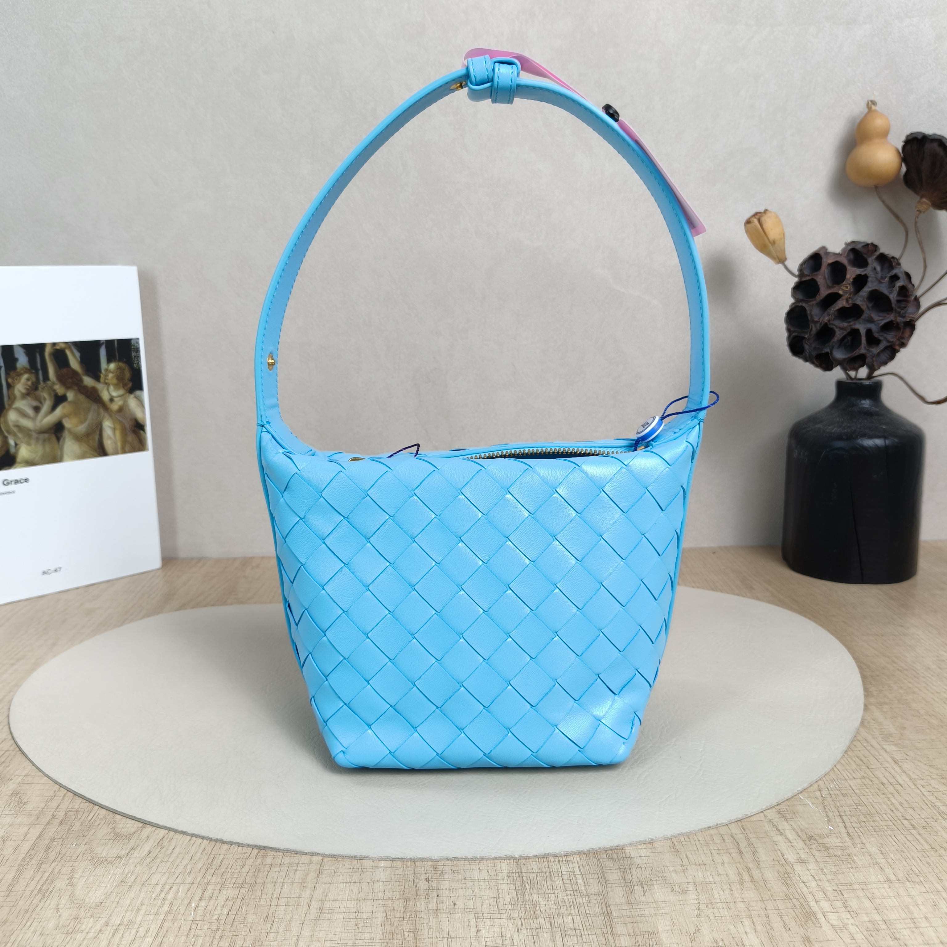 Bottega Veneta Top Handle Bag Wallace Woven Vanity Case Bag Blue Calfskin Mini13.5 × 11.5 × 17 cm