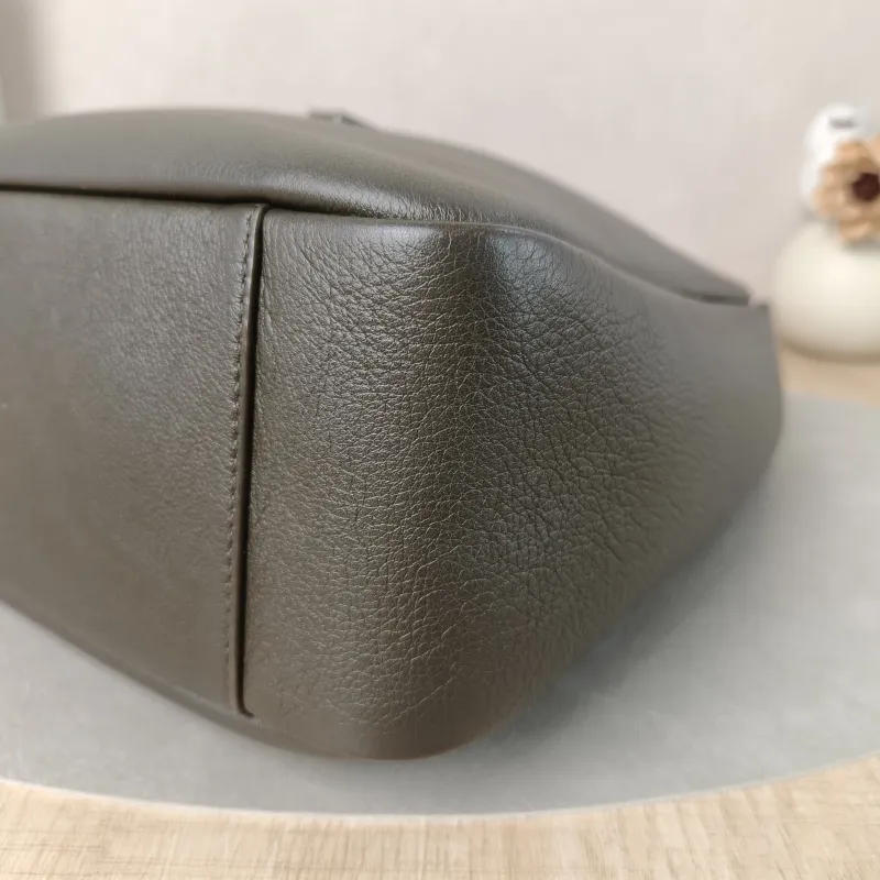 SAINT LAURENT Shoulder Bag LE 5 À 7 Hobo Dark Grey Calfskin Small22 × 8.5 × 23 cm — detail view 10 of 10