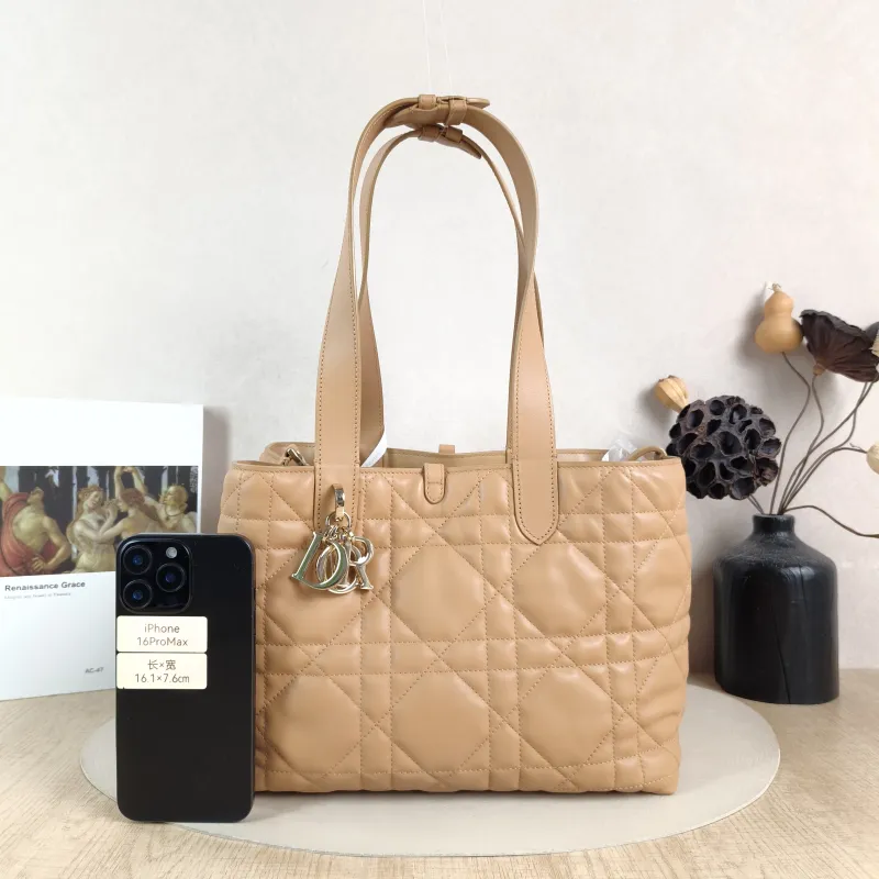 DIOR Top Handle Bag TOUJOURS Caramel Calfskin Medium 28.5 × 17 × 21.5 cm — cover view 3 of 5