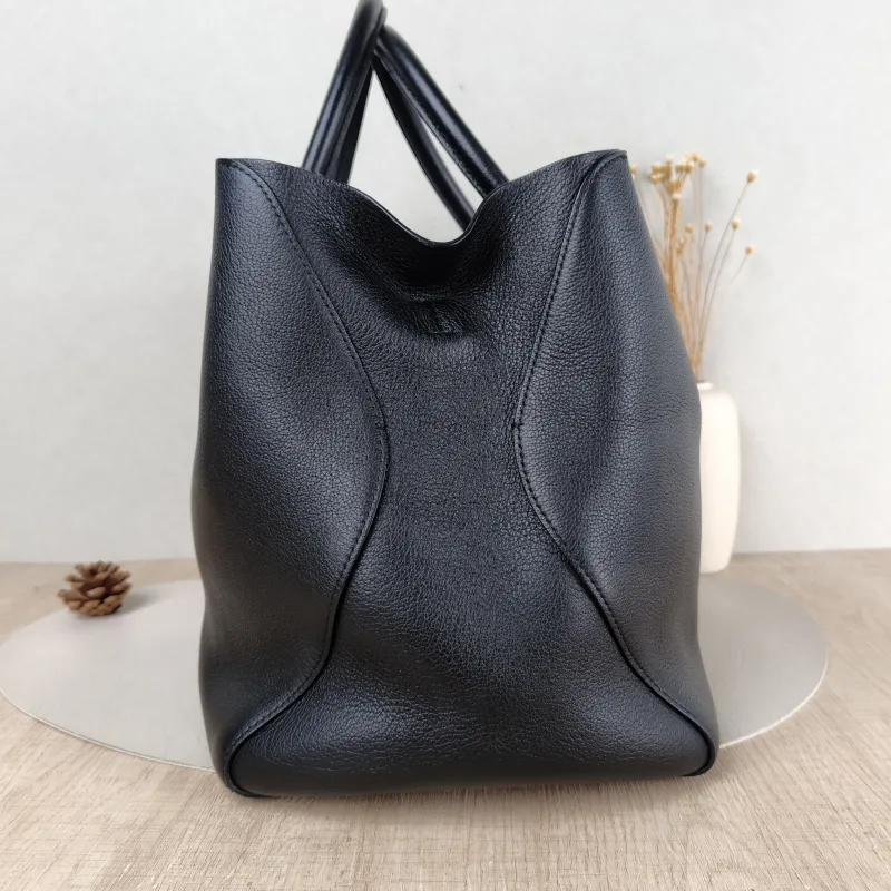 DIOR Top Handle Bag Top Handle Bag Black Calfskin 32 × 19 × 26 cm — detail view 9 of 10