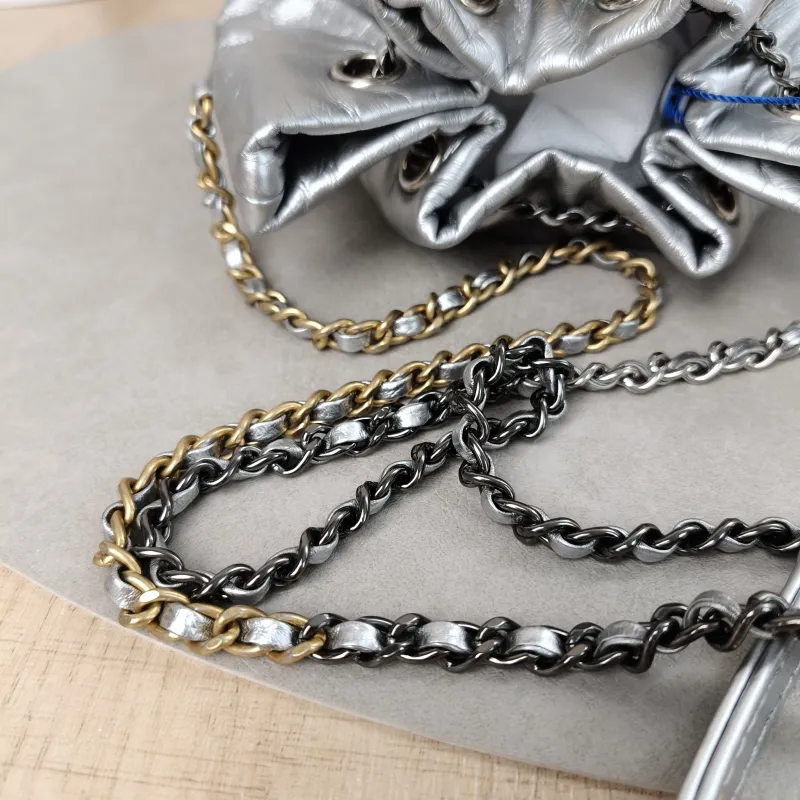Chanel Crossbody Bag Gabrielle Collection Bucket Bag Silver Calfskin 20 × 6.5 × 22 cm — detail view 10 of 16
