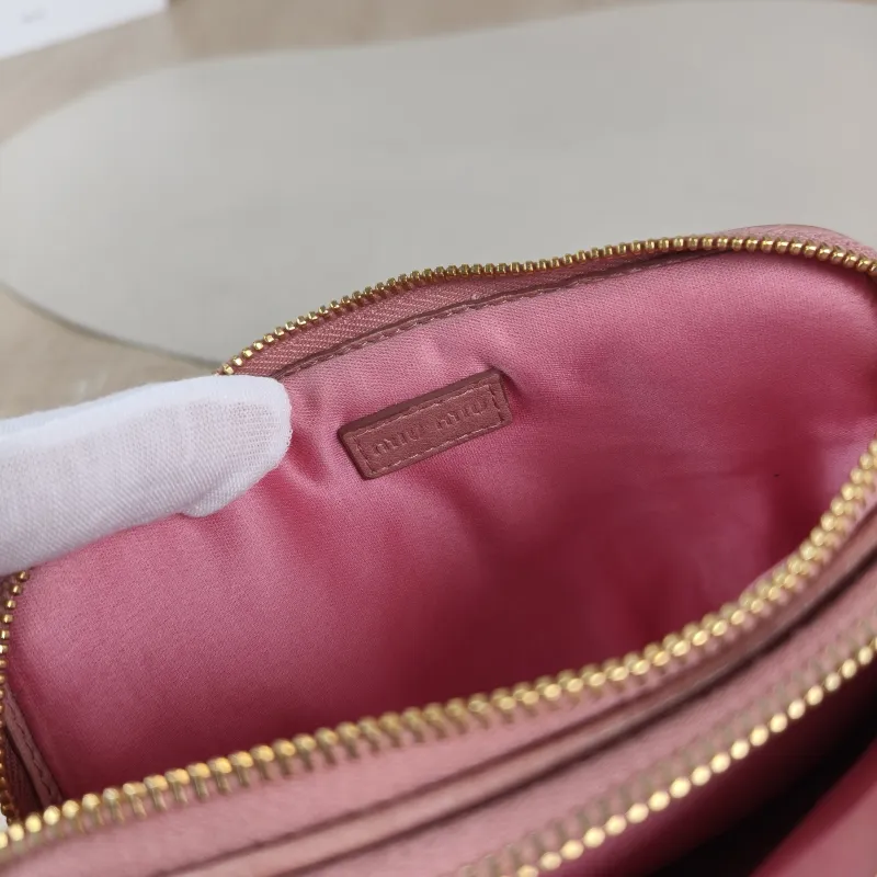 Miumiu Shoulder Bag Camera Bag Pink Lambskin 16 × 4 × 9 cm — detail view 9 of 9