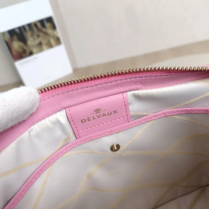 DELVAUX Crossbody Bag Crossbody Bag Pink Calfskin One Size22 × 4.5 × 15 cm — detail view 3 of 11