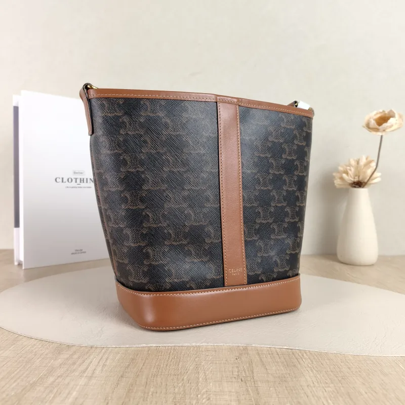 CELINE Crossbody Bag Triomphe Bucket Bag Monogram PVC Small22 × 13 × 26 cm — cover view 5 of 5