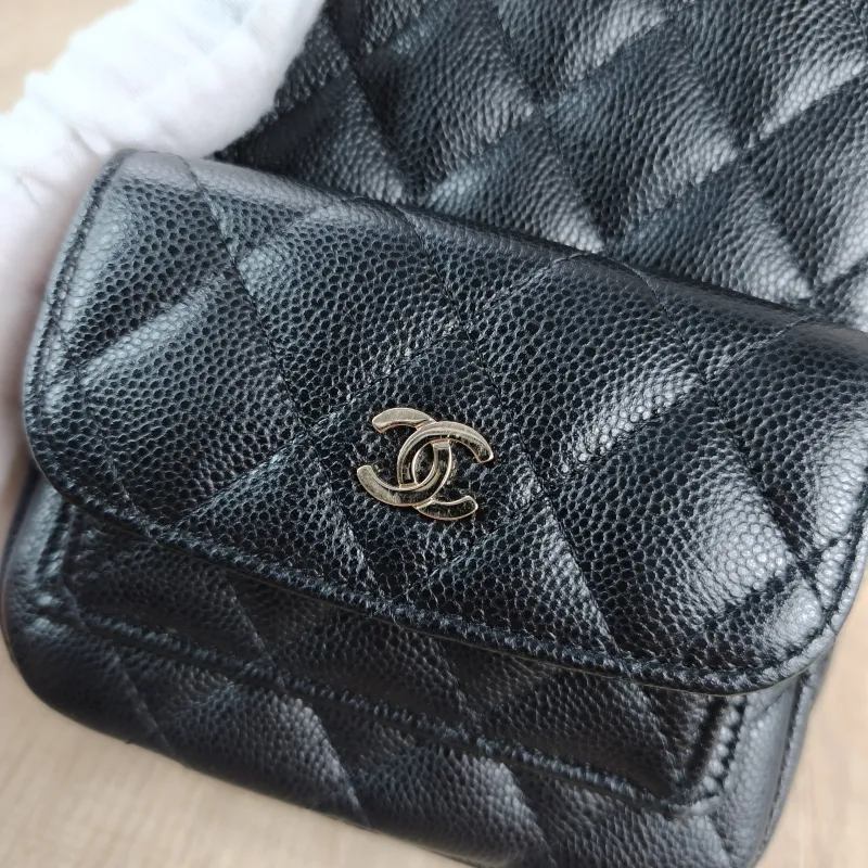 Chanel Backpack mini Backpack Collection Black Grained Calfskin One Size13 × 9 × 18 cm — detail view 2 of 12