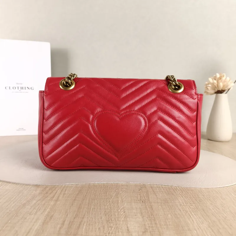 GUCCI Crossbody Bag GG Marmont Medium Marmont 26Red Calfskin Medium26 × 7 × 15 cm — cover view 3 of 4