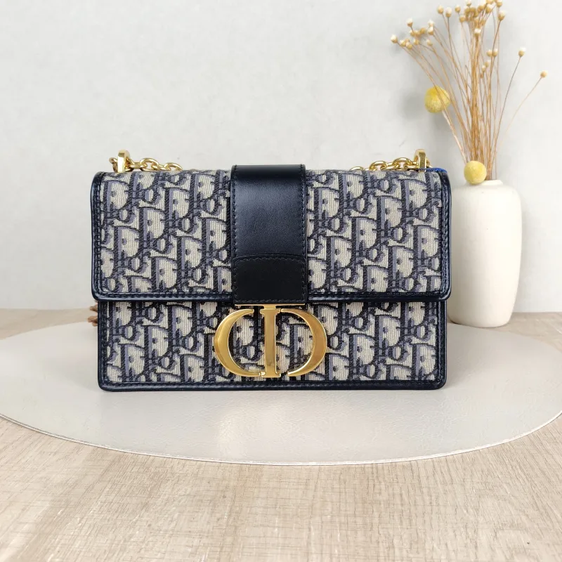 DIOR Crossbody Bag 30Montaigne 30 Edition Canvas Medium 25 × 9 × 16.5 cm