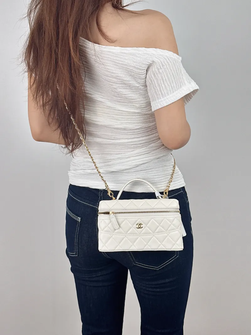 Chanel Top Handle Bag lp White Gold Grained Calfskin One Size 19.5 × 5 × 17 cm — on-model view 1 of 2