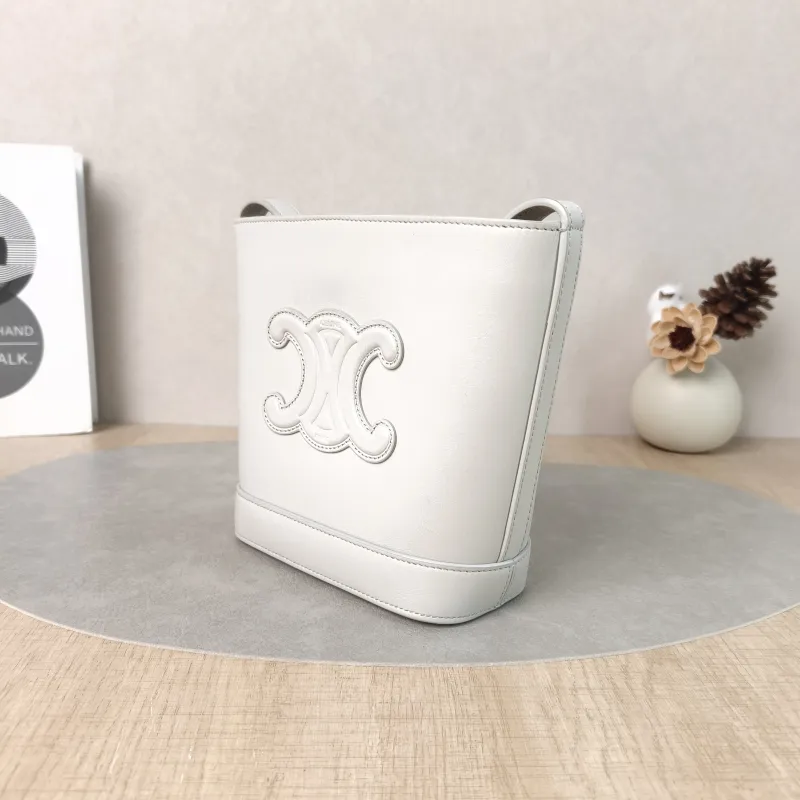 CELINE Shoulder Bag BUCKET TRIOMPHE Bucket Bag White Calfskinmini16 × 7 × 19.5 cm — cover view 5 of 5