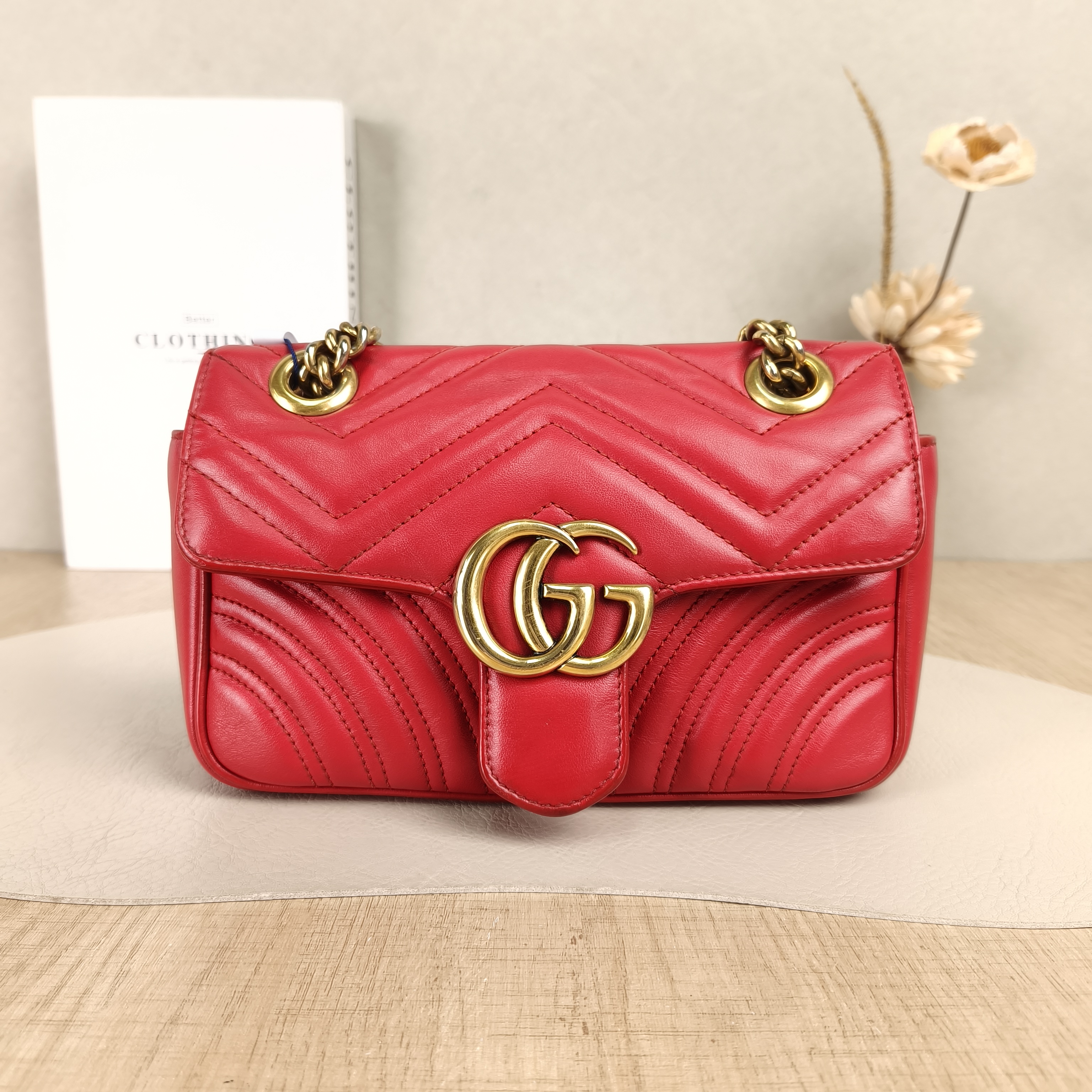 GUCCI Crossbody Bag GG Marmont Small Marmont 22Red Calfskin Small22 × 6 × 13 cm