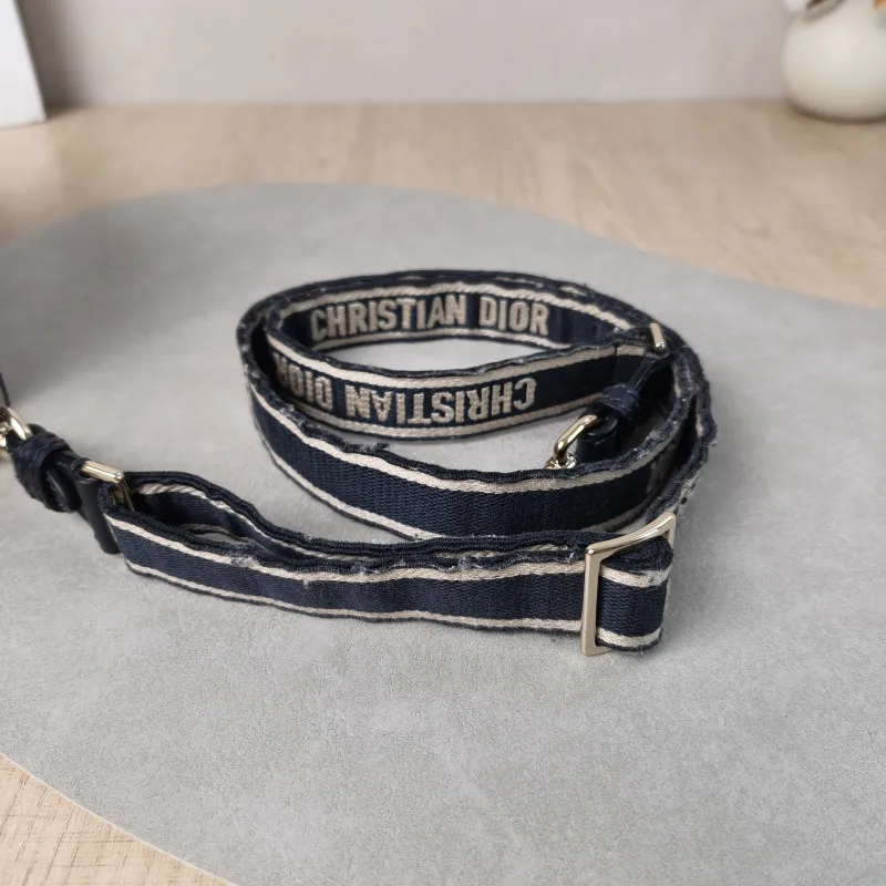 DIOR Crossbody Bag camp Messenger Bag Blue Canvas Small23 × 8 × 15 cm — detail view 6 of 13