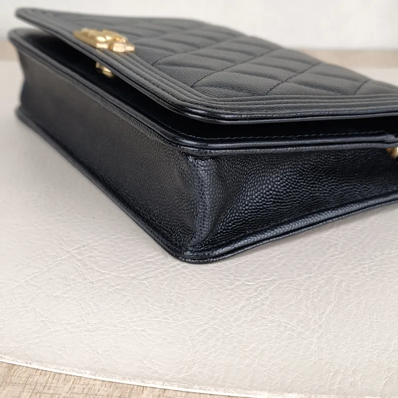 Chanel Crossbody Bag Le Boy​ WOC Black Grained Calfskinmini19.2 × 3.5 × 12.3 cm — detail view 2 of 13