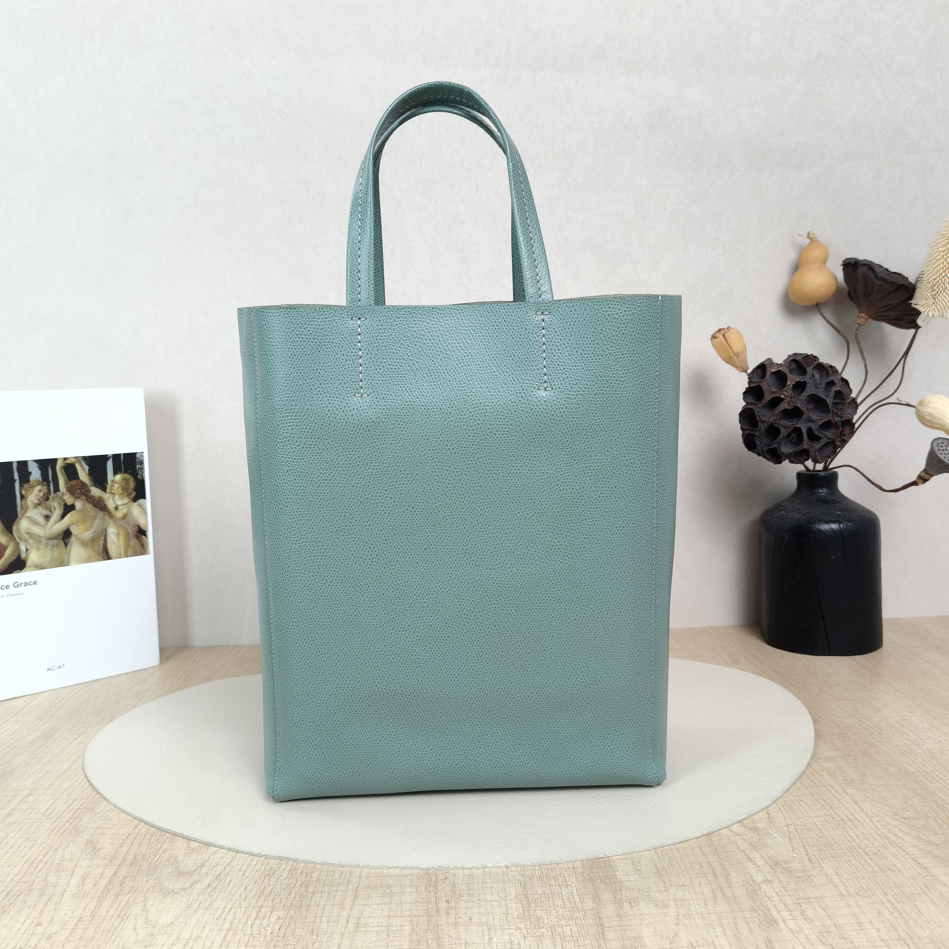 CELINE Shoulder Bag Tote Bag Green Calfskin One Size24 × 10 × 28 cm — cover view 4 of 5