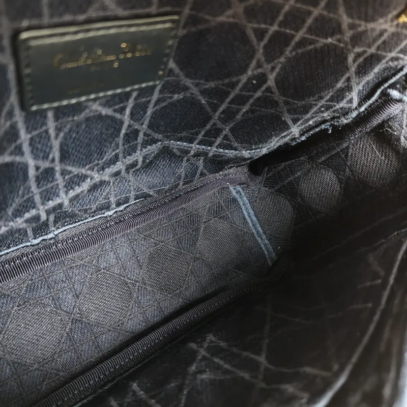 DIOR Crossbody Bag Caro Chain Bag Blue Velvet Medium 25.5 × 9 × 15.5 cm — detail view 11 of 12
