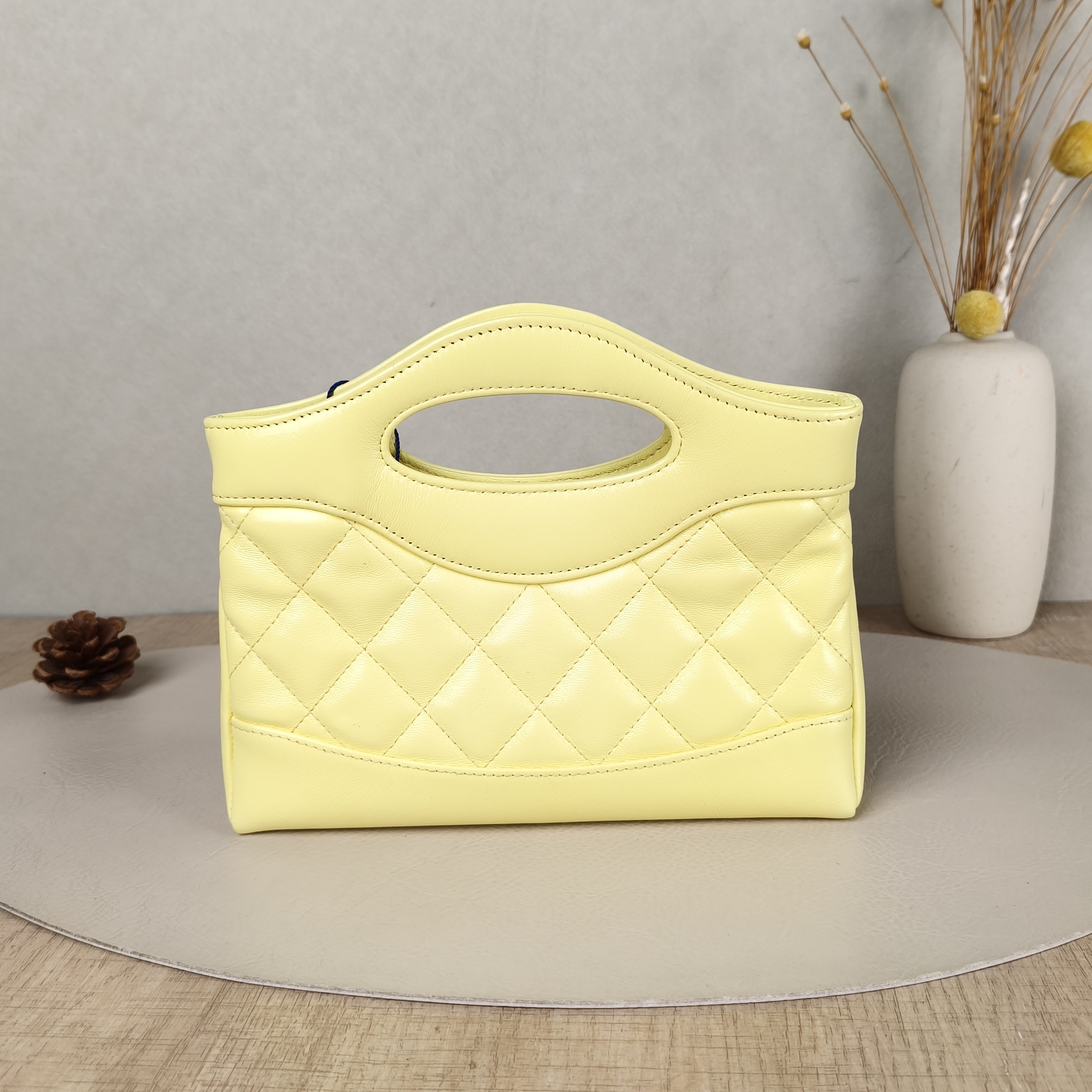 Chanel Crossbody Bag31Bag Yellow Waxed Leathernano20.5 × 3.5 × 17 cm — cover view 2 of 5
