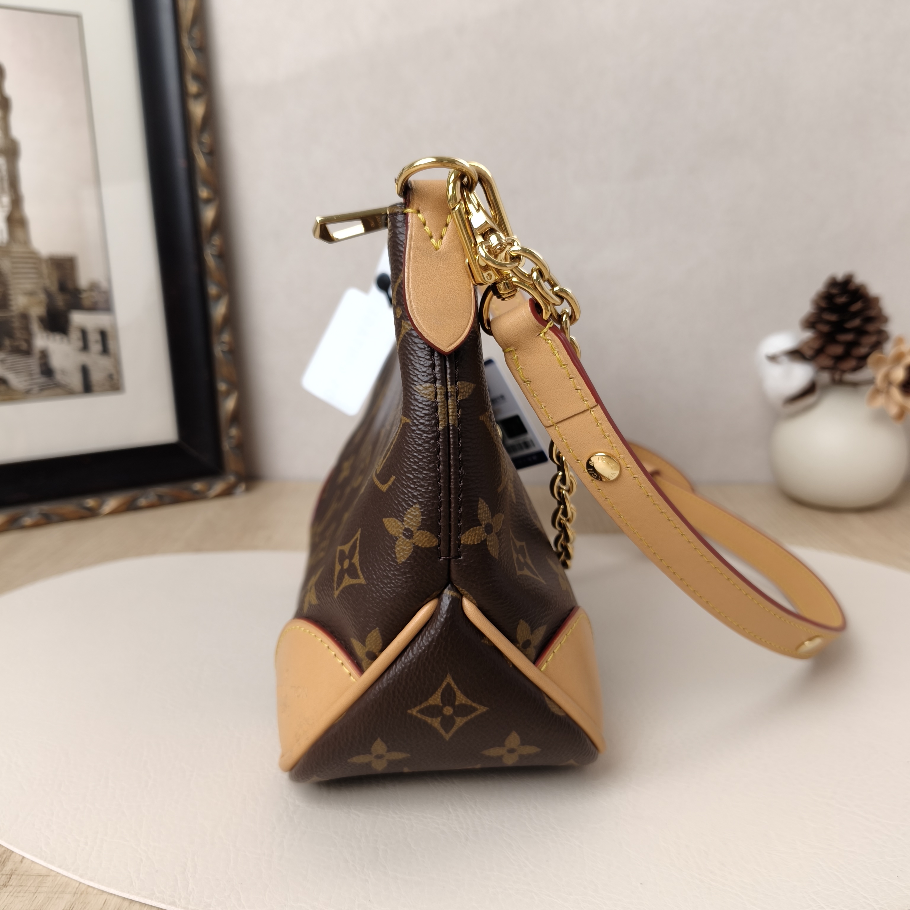 Louis Vuitton Crossbody Bag Boulogne PVC Small26 × 9.5 × 16 cm — cover view 8 of 10