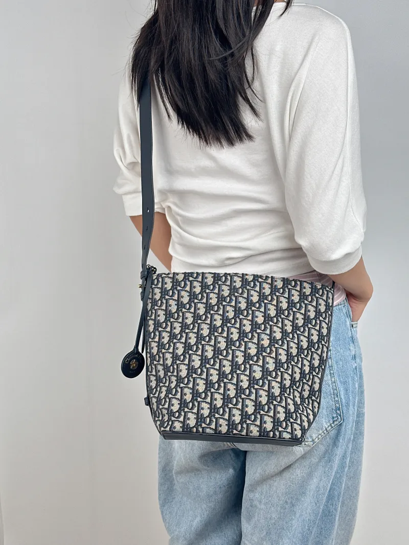 DIOR Shoulder Bag star Bucket Bucket Bag Blue Canvas Small24 × 15 × 24 cm — on-model view 1 of 3