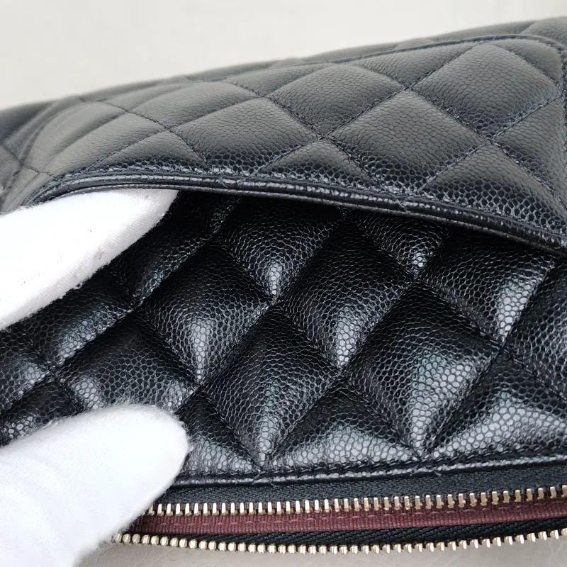 Chanel Crossbody Bag Black Grained Calfskin One Size21 × 5.5 × 12 cm — detail view 5 of 12