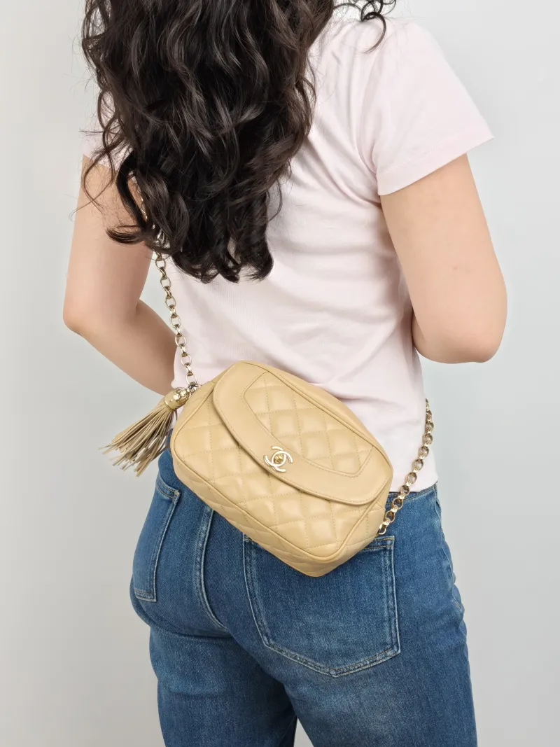 Chanel Crossbody Bag Crossbody Bag Beige Lambskin One Size19 × 8 × 13 cm — on-model view 2 of 2