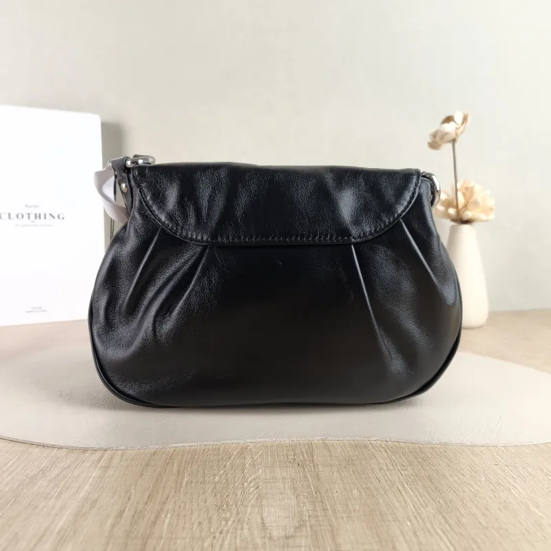 Louis Vuitton Shoulder Bag Sunset Vibe Black Lambskin One Size 27 × 3 × 18 cm — cover view 4 of 6