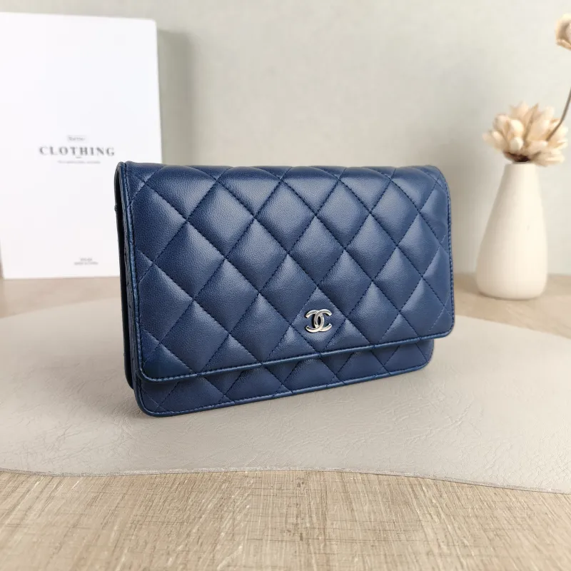 Chanel Crossbody Bag Classic Flap WOC CF WOCWOC Bag Navy Lambskin One Size 19.2 × 3.5 × 12.3 cm 23 — cover view 3 of 5
