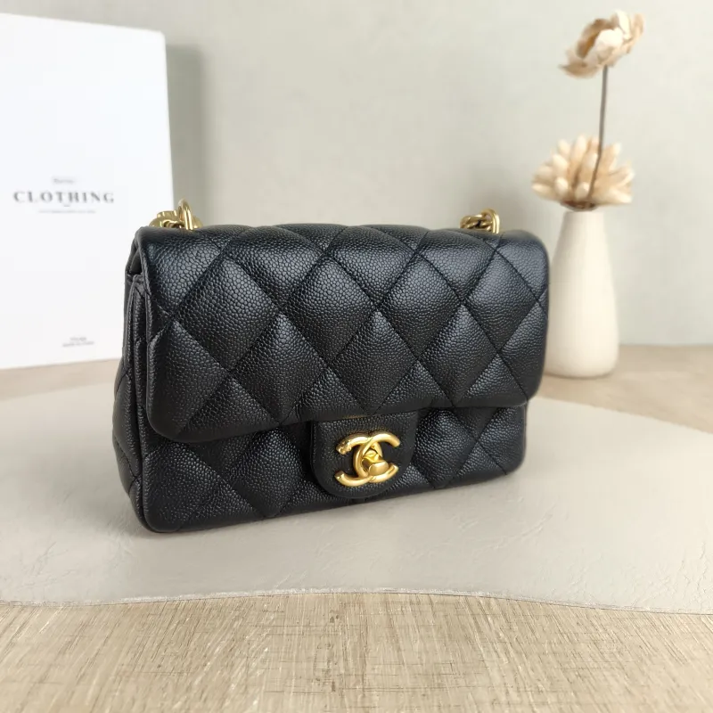 Chanel Crossbody Bag 23p Black Grained Calfskin 18 × 5 × 12 cm — cover view 4 of 5