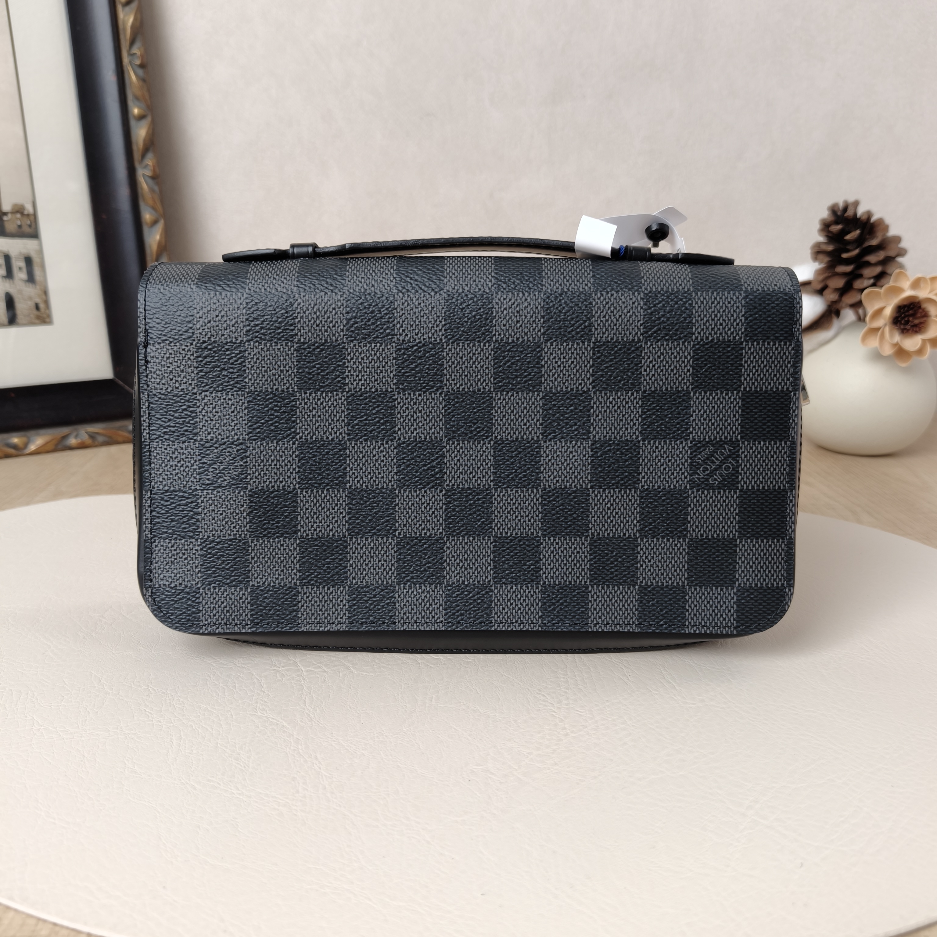 Louis Vuitton Wallet Edition Wallet PVC One Size22 × 4 × 13 cm — cover view 9 of 10